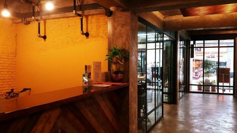 Zen Rooms Zleepmotion Bangkok Eksteriør billede