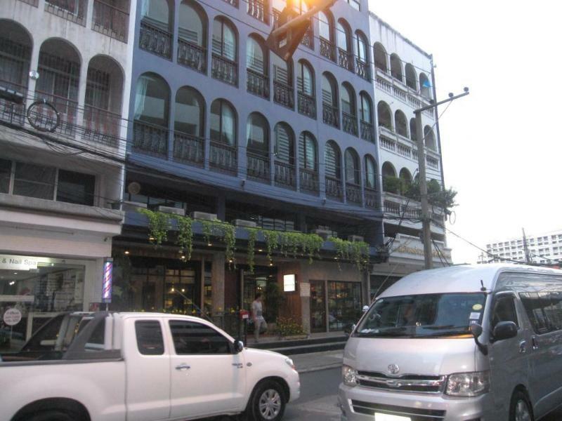 Zen Rooms Zleepmotion Bangkok Eksteriør billede